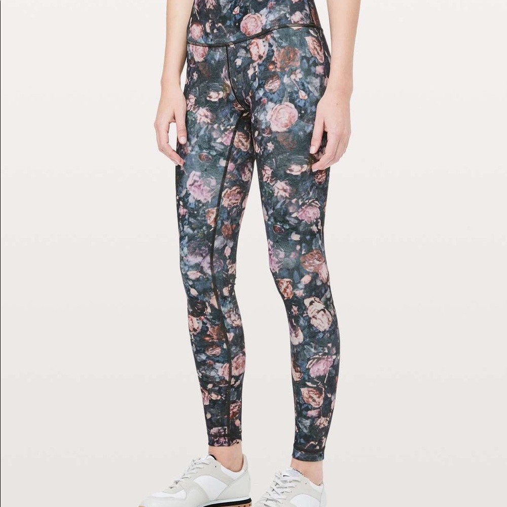 lululemon wunder under high-rise tight size 8